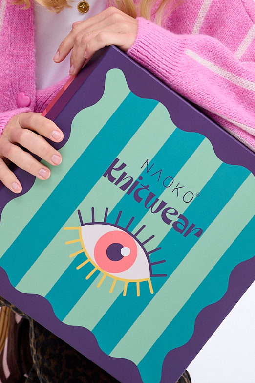 Sweter Fade Into You