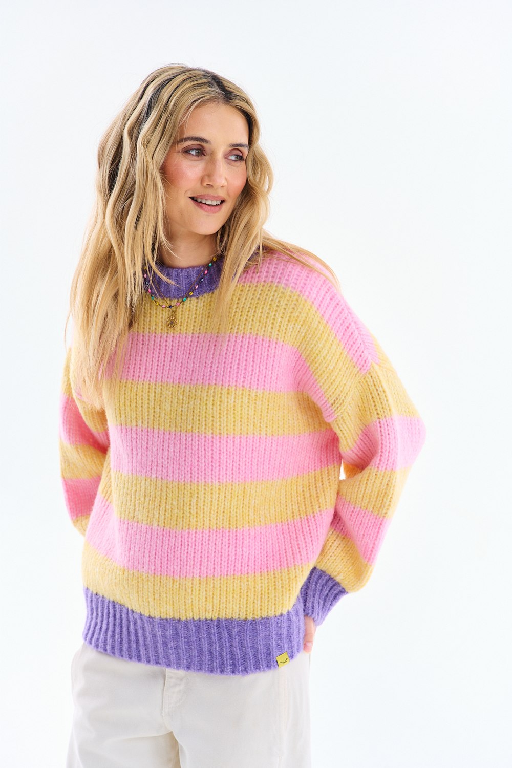 Sweter Fade Into You