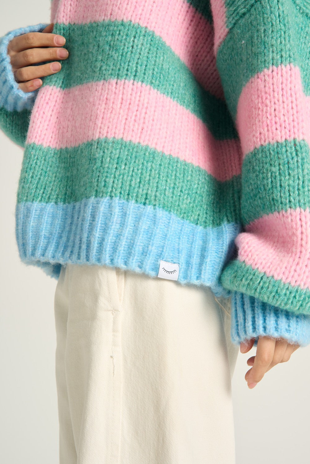 Sweter z wełną Strawberry Cream