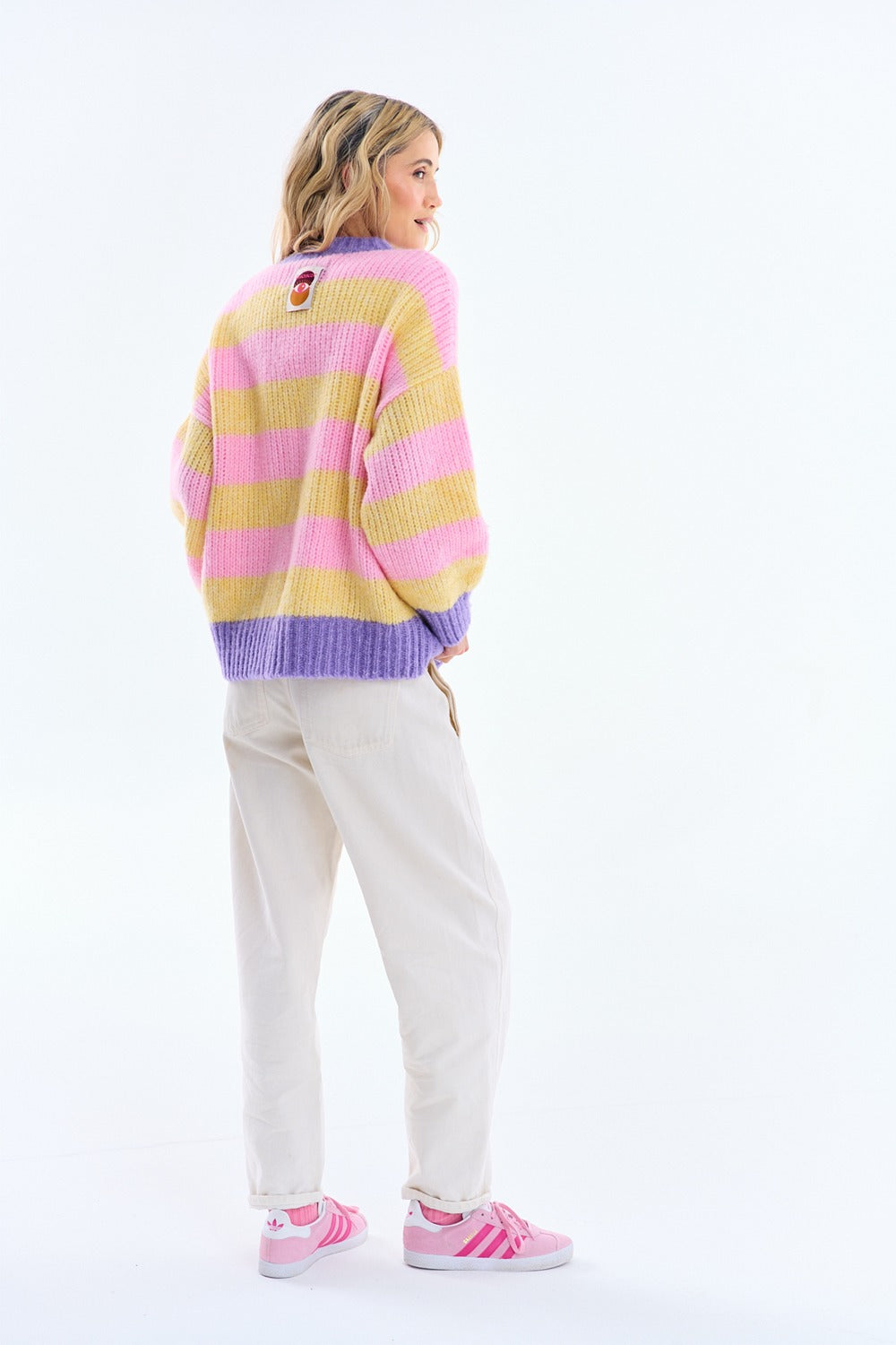 Sweter Fade Into You