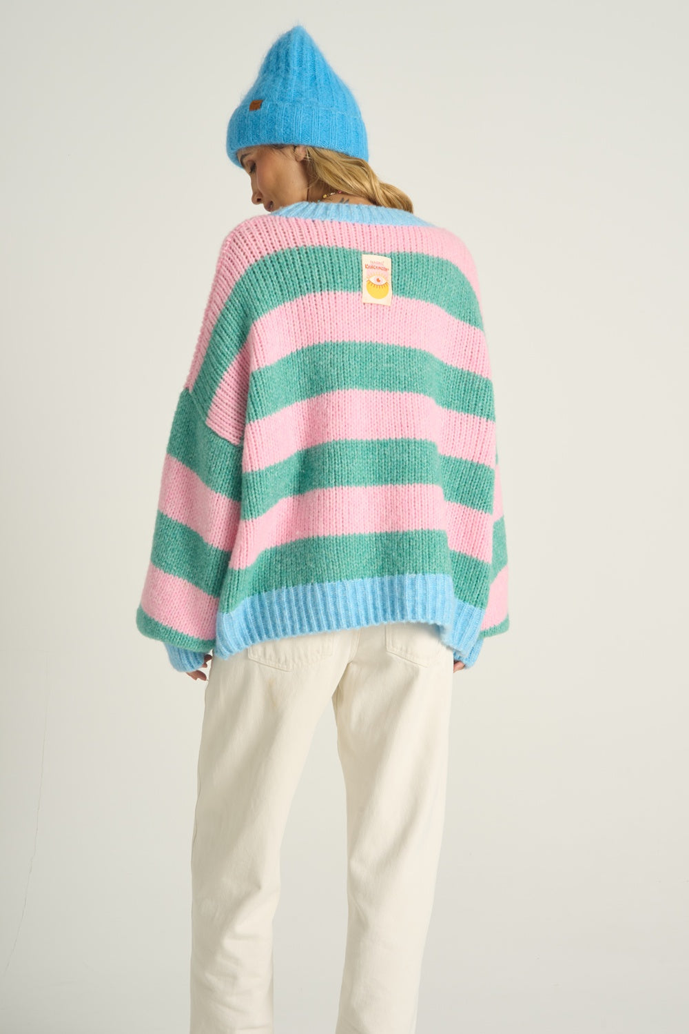 Sweter Fade Into You