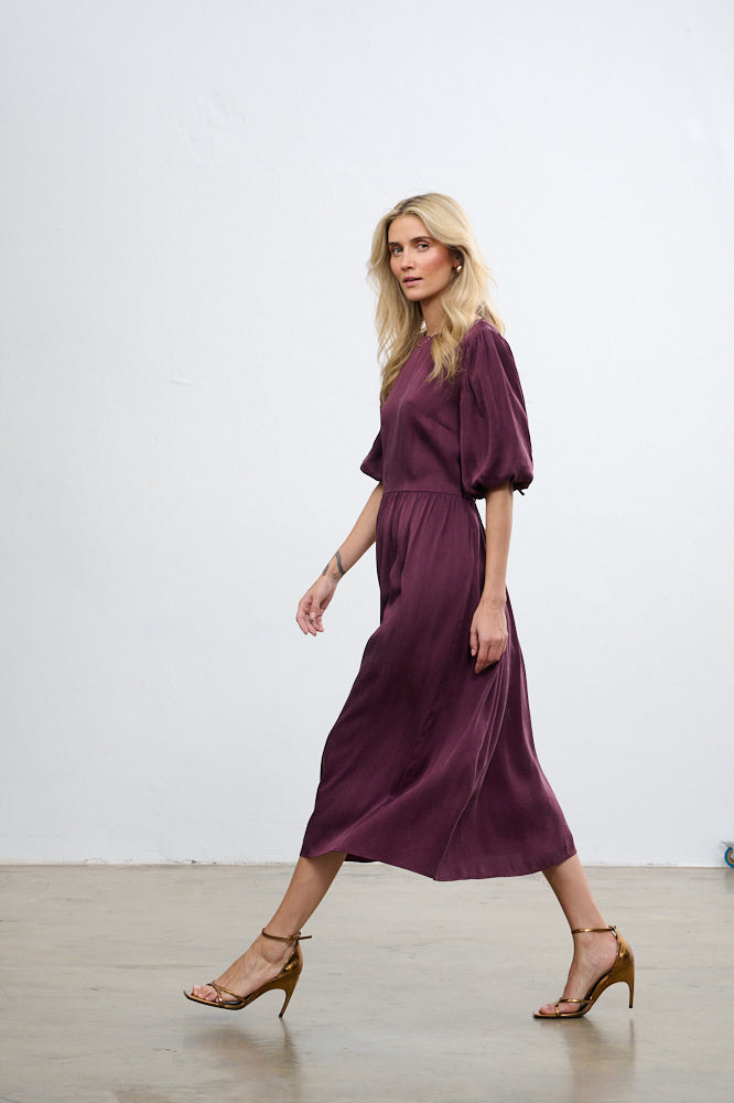 Sukienka midi Black Orchid
