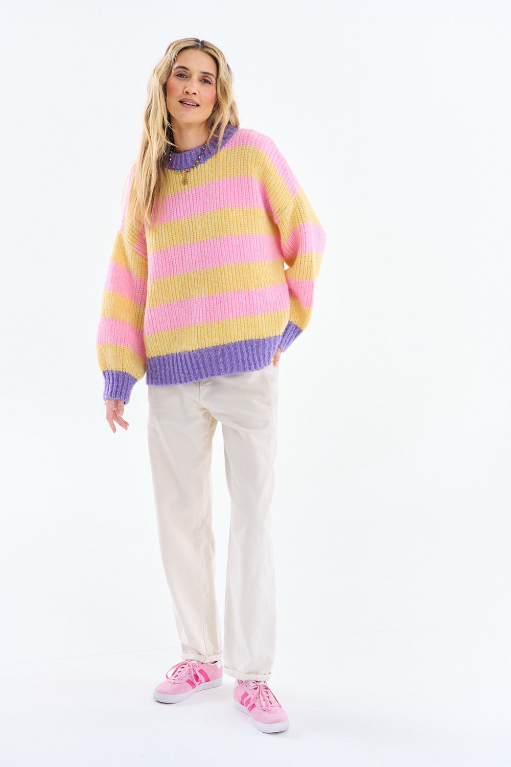 Sweter Fade Into You