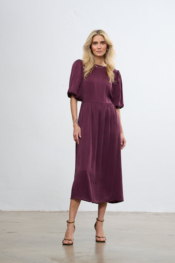 Sukienka midi Black Orchid