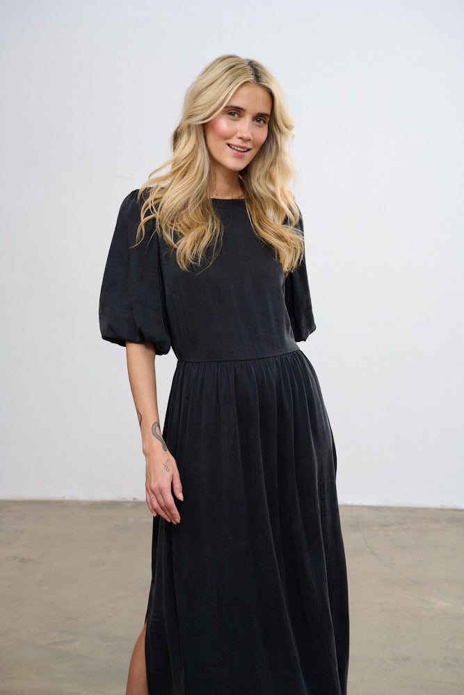 Sukienka midi Mulberry Muse