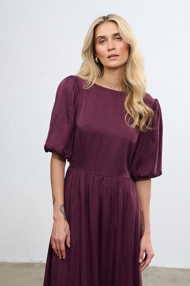 Sukienka midi Black Orchid