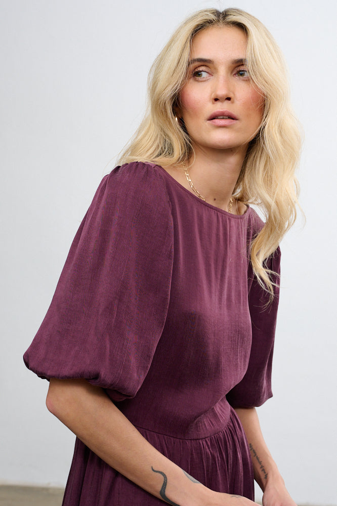 Sukienka midi Black Orchid