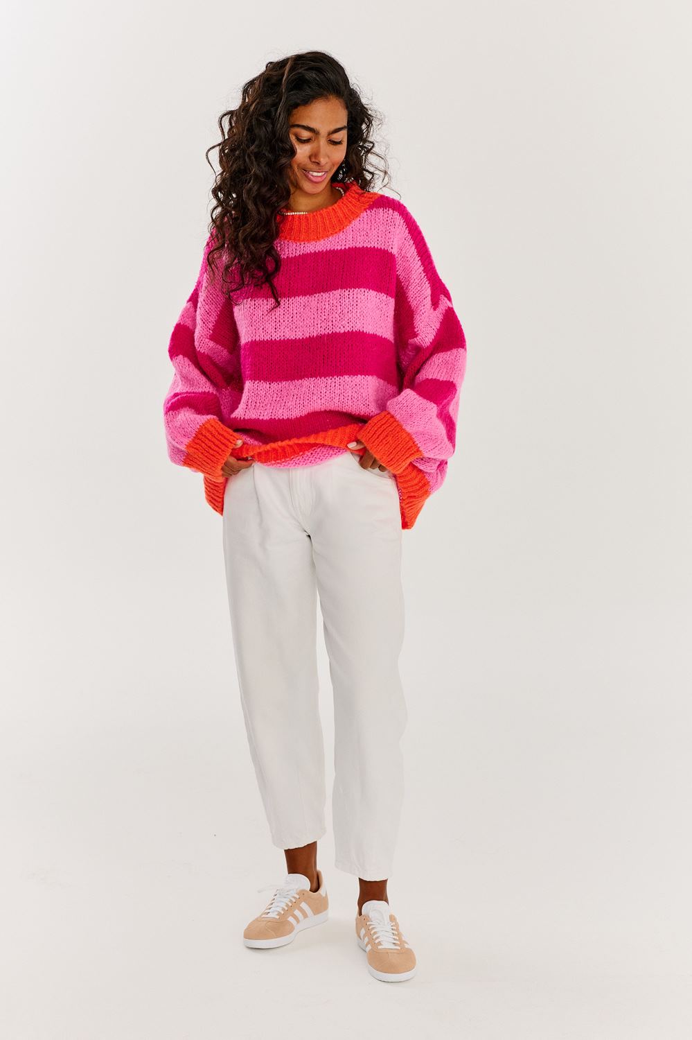 Sweter Fade Into You